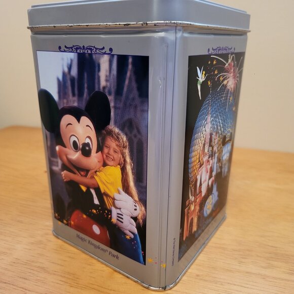 1996 Nestle Toll House Walt Disney World Metal Tin 25th Anniversary Epcot T8 - Picture 2 of 10